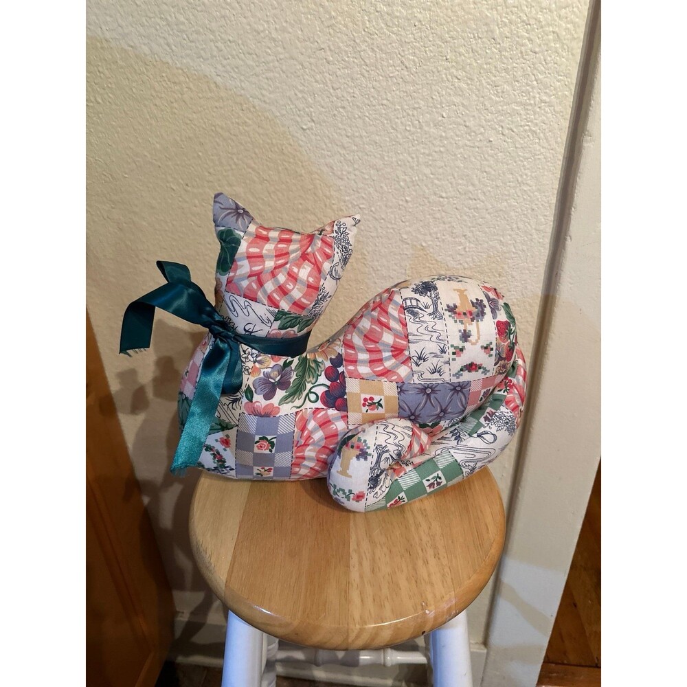 Quilted Style Plush Pillow Cat